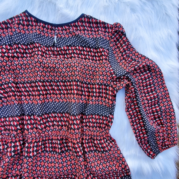 ⭐️2/$25⭐️Blouse Long Sleeve Elastic Waist Geometric Pattern - Picture 6 of 8